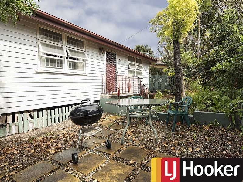 438A Waterworks Rd, Ashgrove QLD 4060