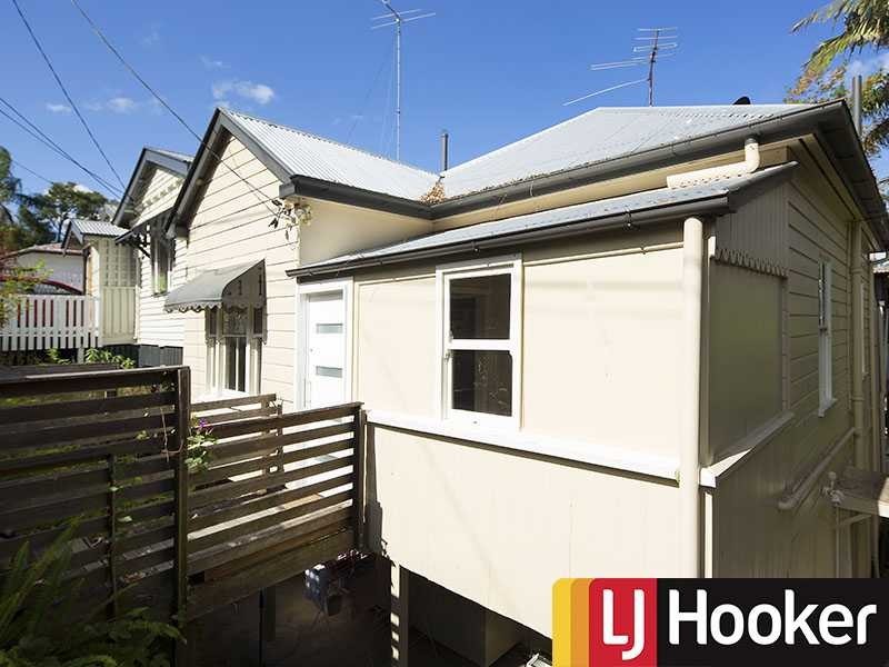 13A Confederate St, Red Hill QLD 4059