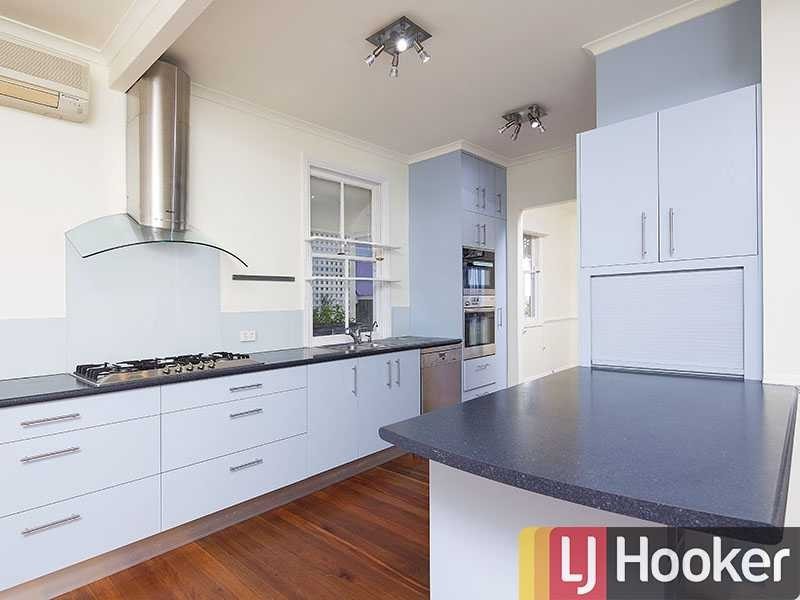 39 Upper Cairns Tce, Paddington QLD 4064