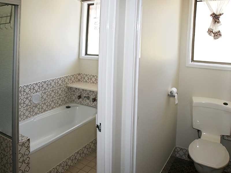 14 Woorama Road, The Gap QLD 4061