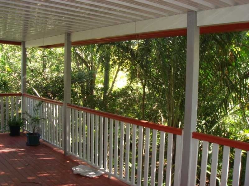 6 Louise Street, Kenmore QLD 4069