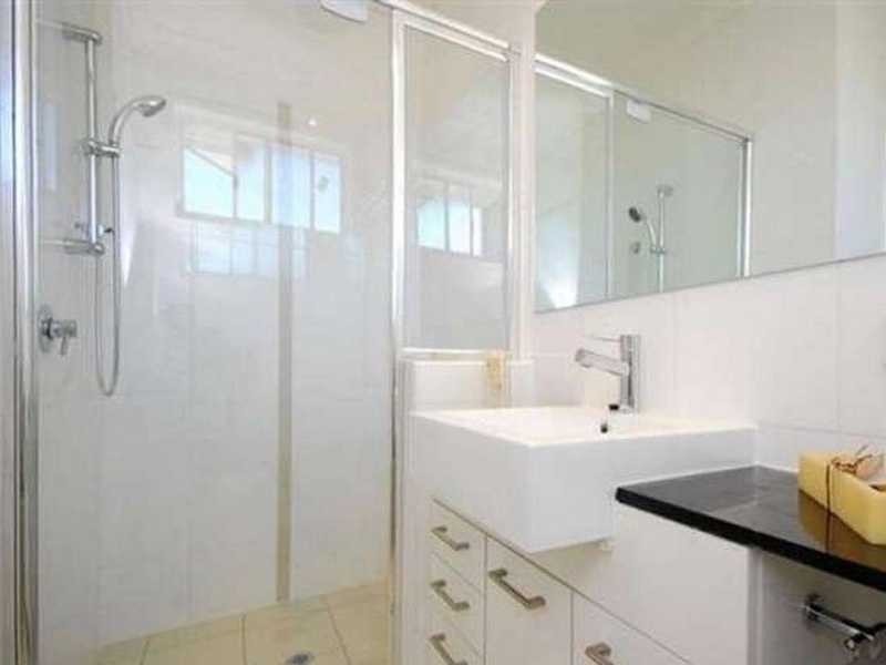 East Brisbane QLD 4169