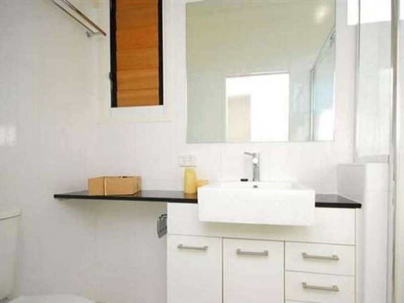 East Brisbane QLD 4169