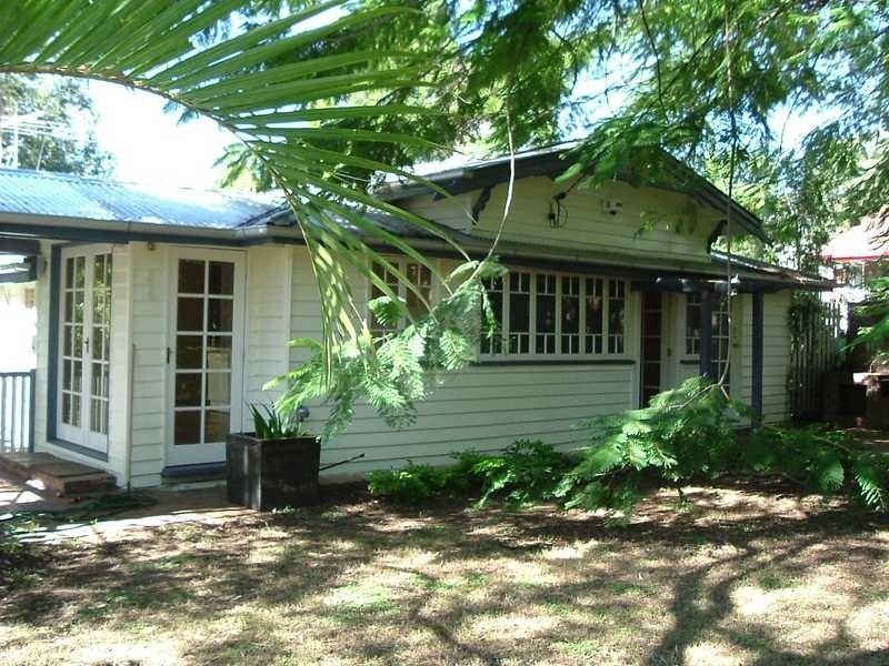 123 Frederick Street, Toowong QLD 4066