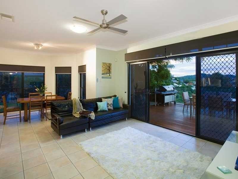 11 Jillinda Place, The Gap QLD 4061