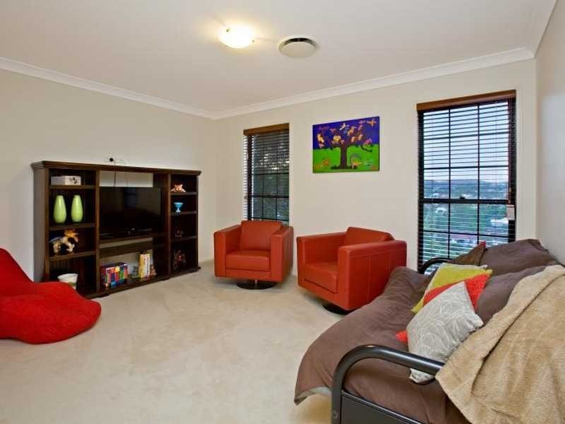 11 Jillinda Place, The Gap QLD 4061