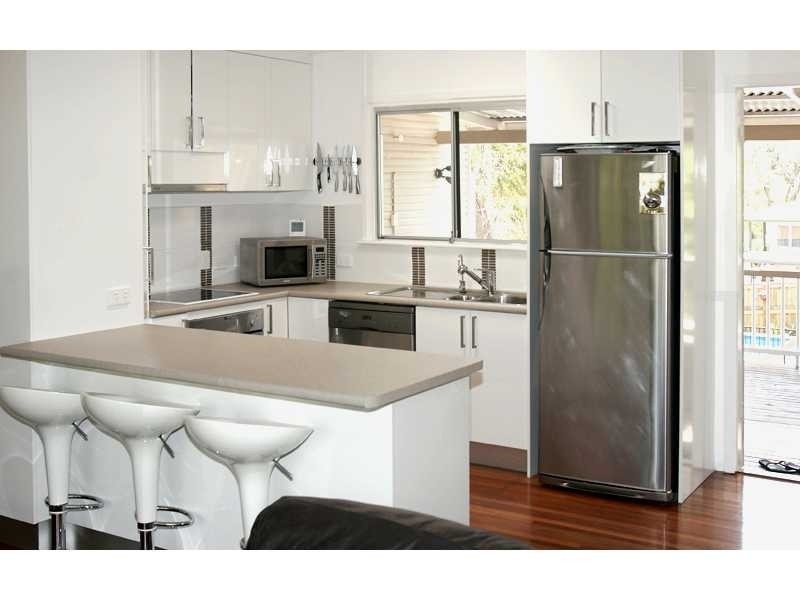 9 Pirrie Street, The Gap QLD 4061