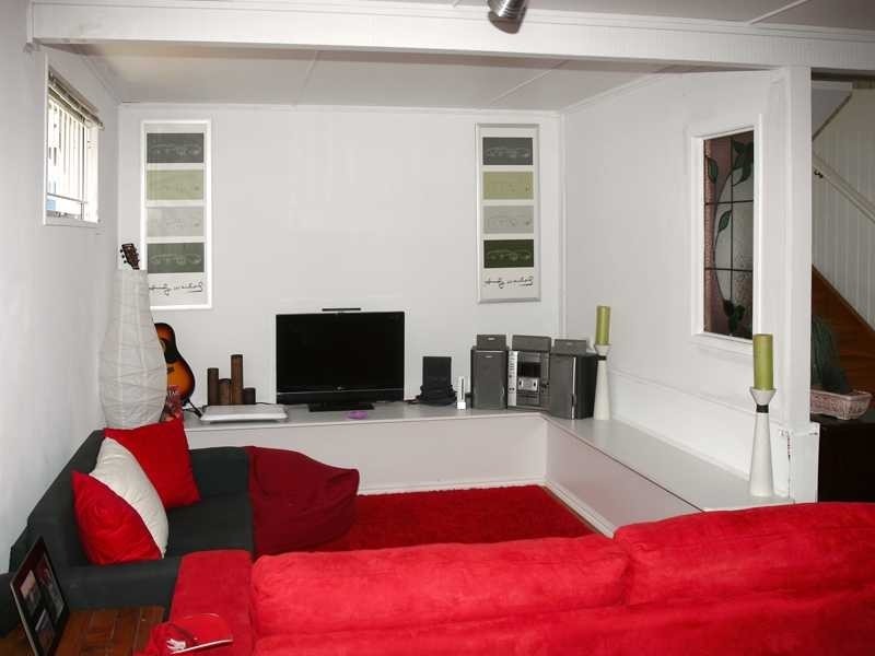 9 Pirrie Street, The Gap QLD 4061