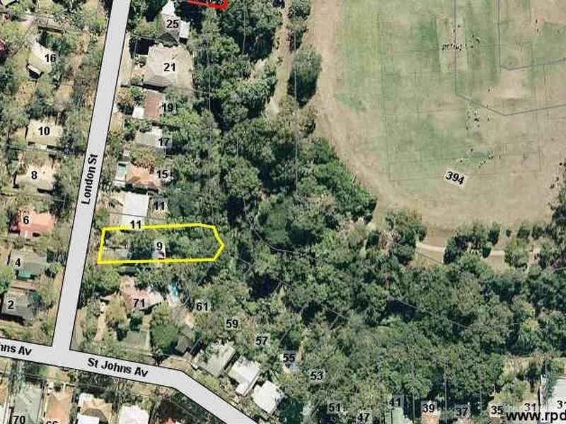 9 London Street, Ashgrove QLD 4060