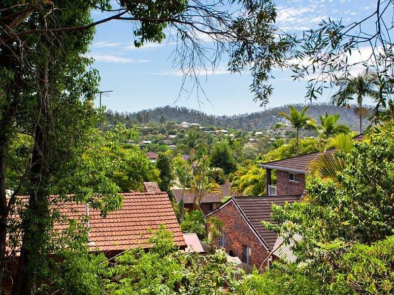 4 Bruckner Street, The Gap QLD 4061