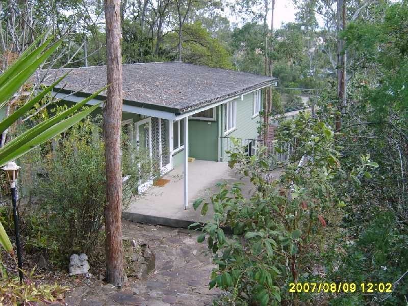 15 D’Aguilar Rd, The Gap QLD 4061
