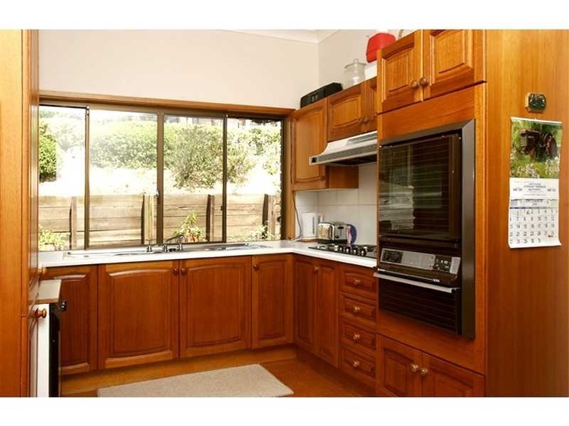 16 Grimsby Street, The Gap QLD 4061