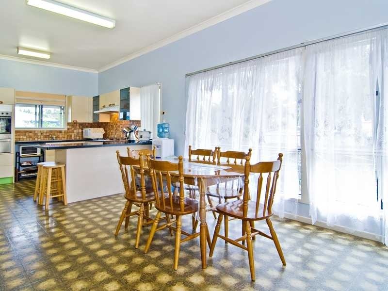 11 Farm Street, Newmarket QLD 4051