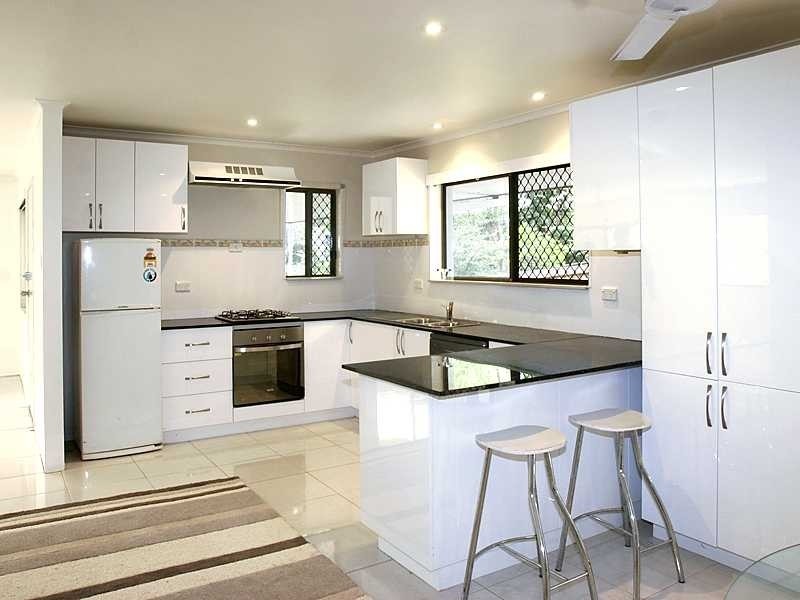 22 London, Ashgrove QLD 4060