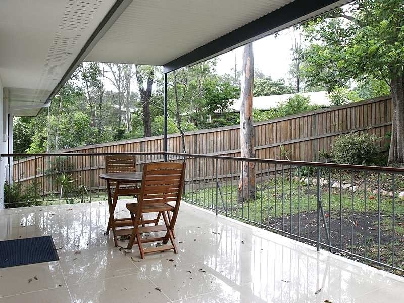 22 London, Ashgrove QLD 4060