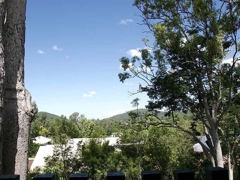 31 Bogunda Street, The Gap QLD 4061