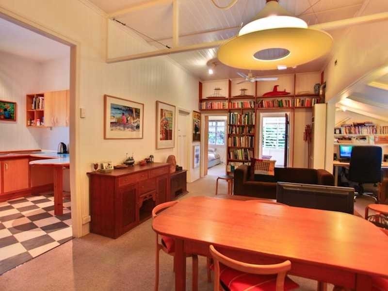 32 Rockbourne Tce, Paddington QLD 4064