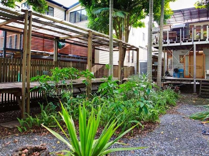 32 Rockbourne Tce, Paddington QLD 4064