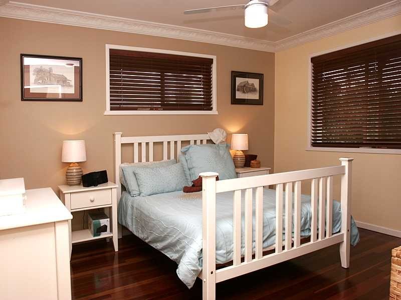 12 Pirrie Street, The Gap QLD 4061