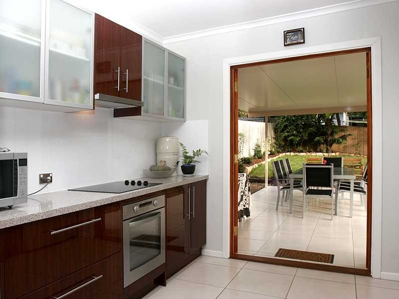 12 Pirrie Street, The Gap QLD 4061