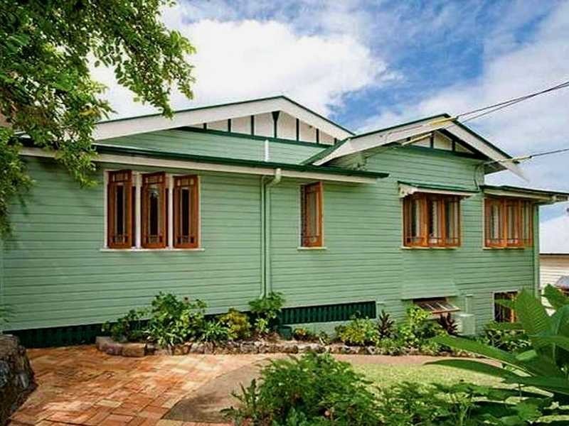 14 Thorn St, Red Hill QLD 4059