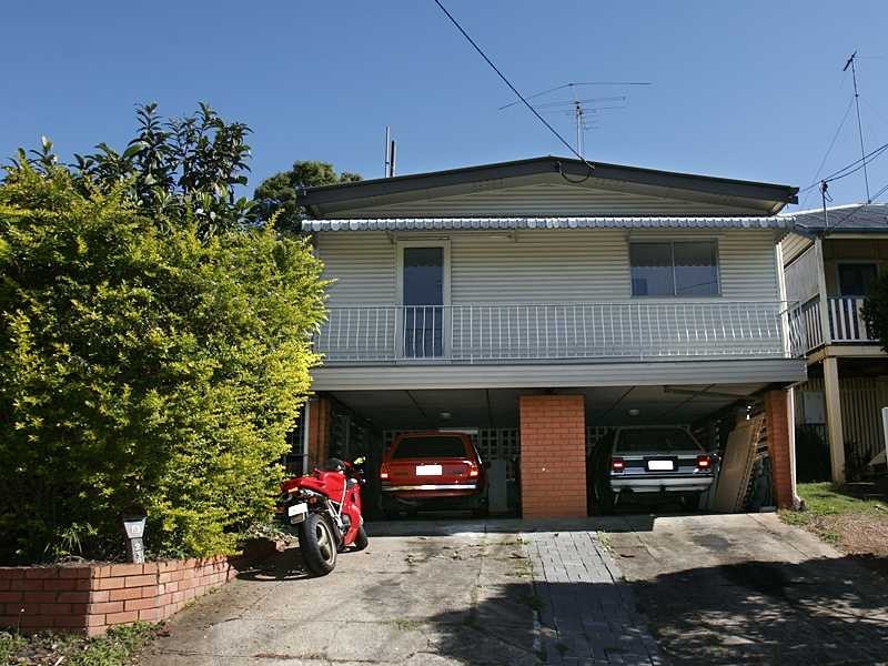 Bardon QLD 4065