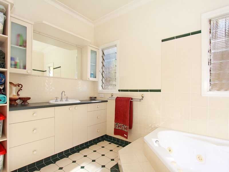 Red Hill QLD 4059