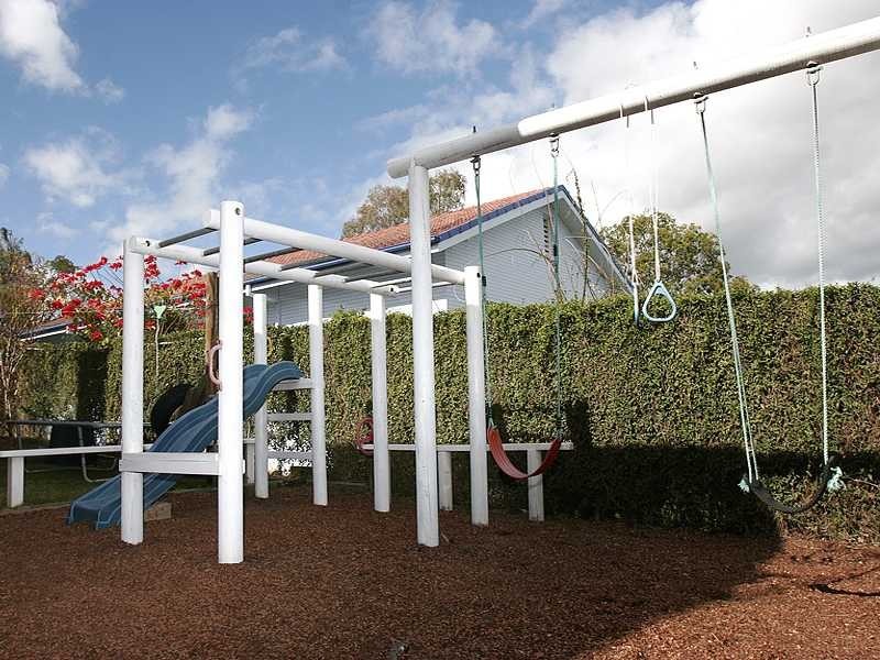 30 Progress Parade, Alderley QLD 4051