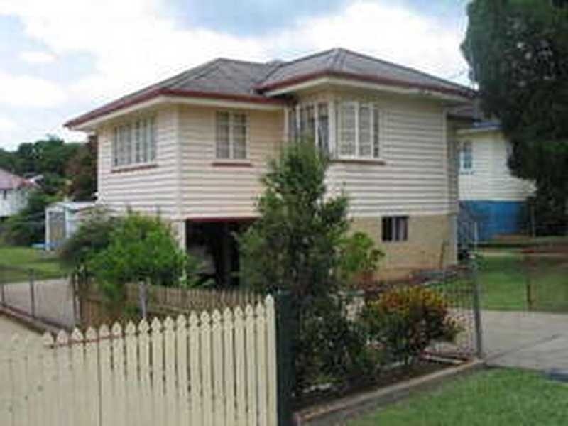 56 Heliopolis Parade, Mitchelton QLD 4053