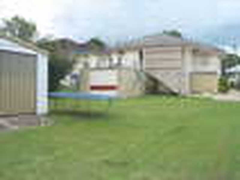 56 Heliopolis Parade, Mitchelton QLD 4053