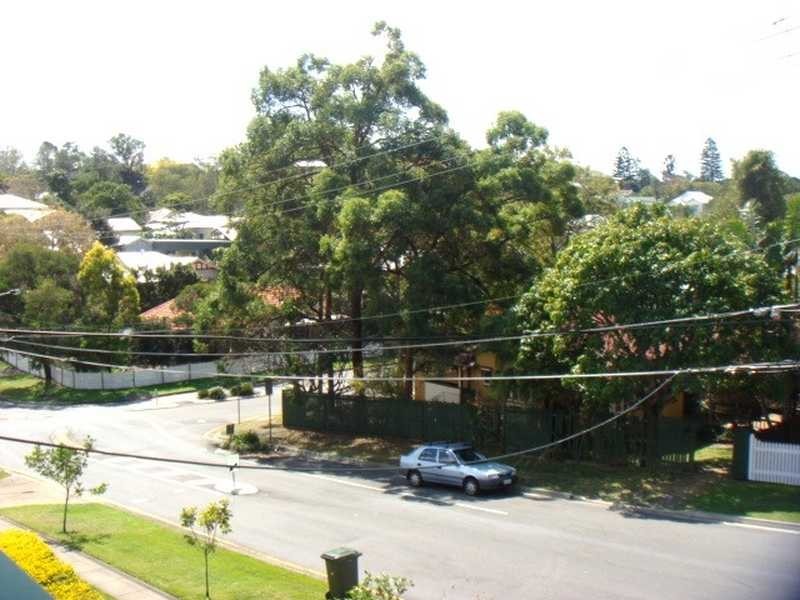 2/14 Bott Street, Ashgrove QLD 4060