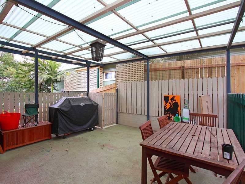 16 Ullin Street, The Gap QLD 4061