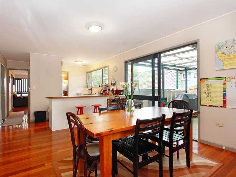 16 Ullin Street, The Gap QLD 4061