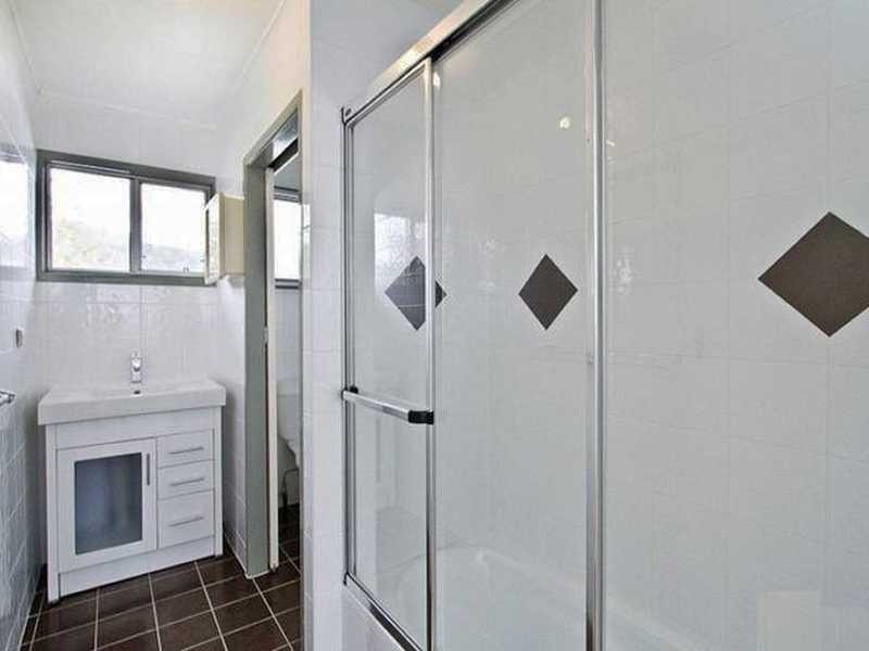 16 Ullin Street, The Gap QLD 4061