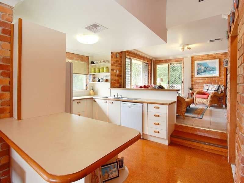 82 Moggill Road, The Gap QLD 4061