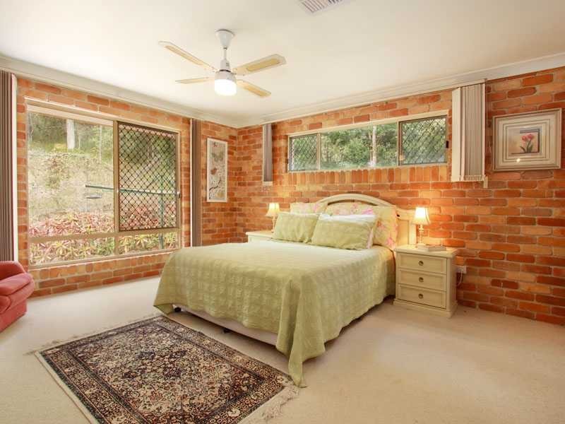 82 Moggill Road, The Gap QLD 4061