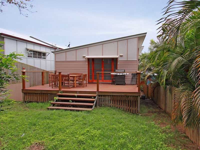 208 Boundary Road, Bardon QLD 4065