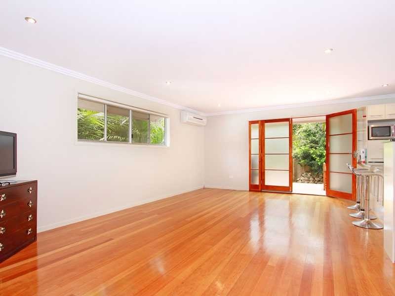 208 Boundary Road, Bardon QLD 4065