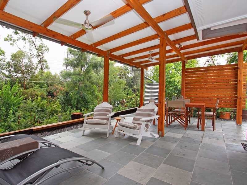1 Jirrima Street, The Gap QLD 4061