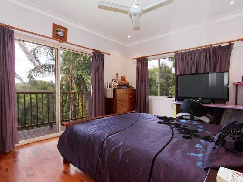 1142 Waterworks Road, The Gap QLD 4061