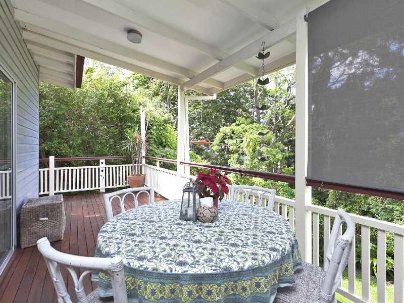37 Grand Parade, Ashgrove QLD 4060