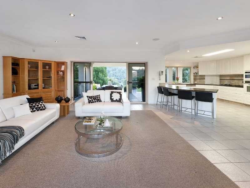 21 Drayton Place, The Gap QLD 4061