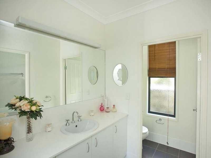 36 Nargong Street, The Gap QLD 4061