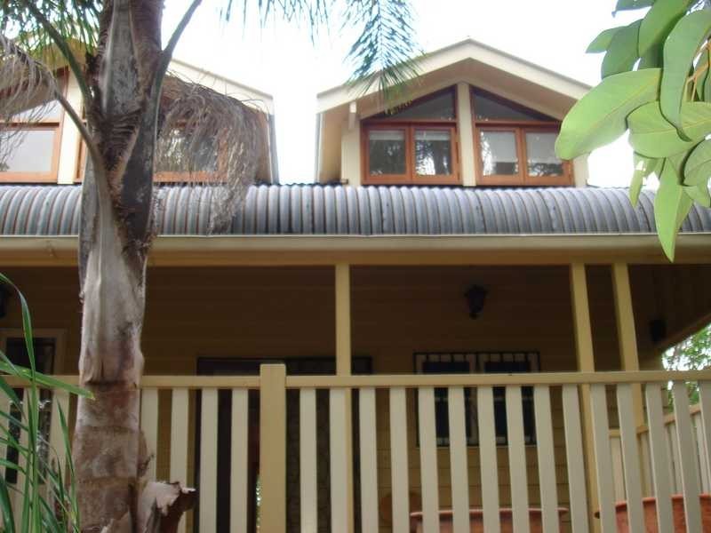 6 Yardley Avenue, Ashgrove QLD 4060