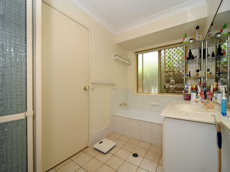 25 Warana Street, The Gap QLD 4061