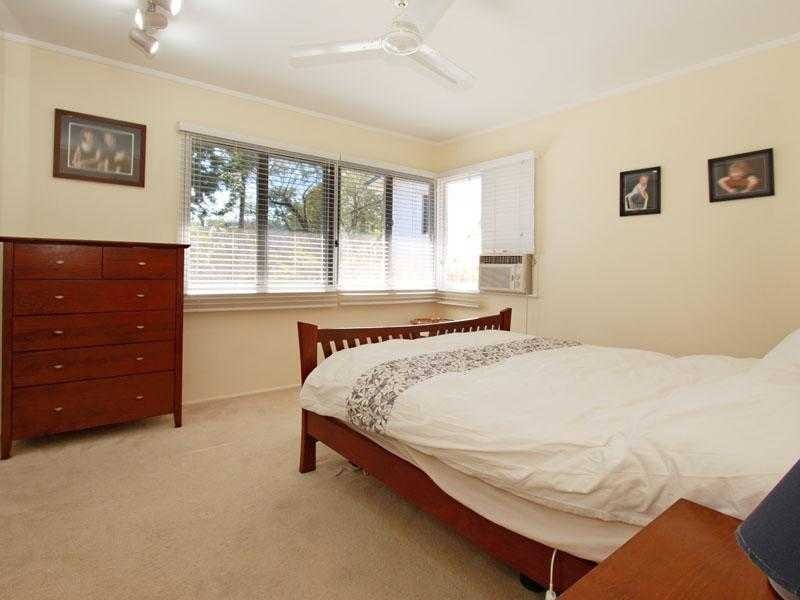 52 Bromwich Street, The Gap QLD 4061