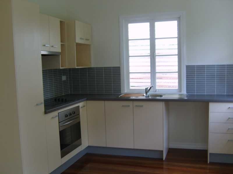 45 Fletcher Parade, Bardon QLD 4065