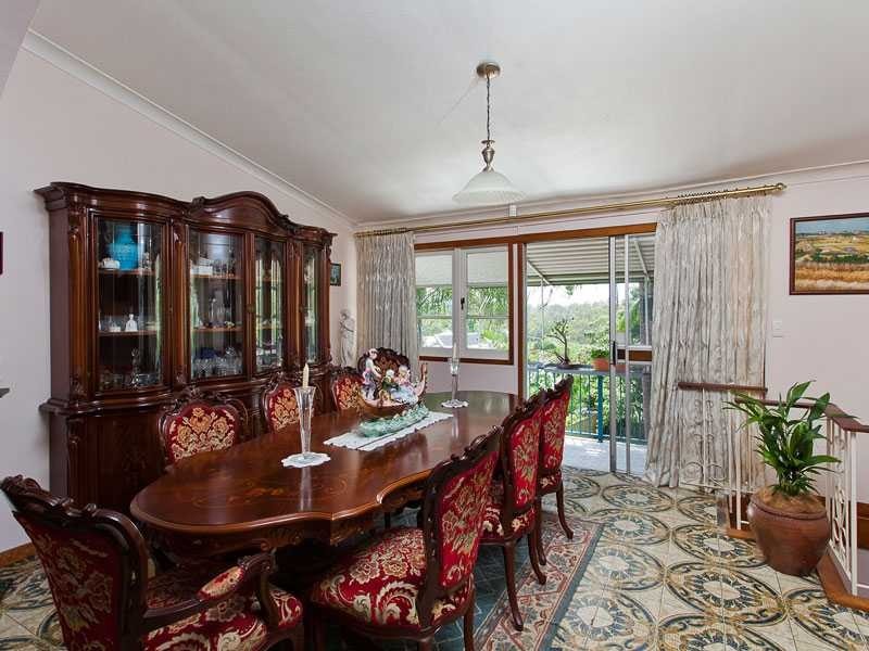 117 Ashgrove Avenue, Ashgrove QLD 4060