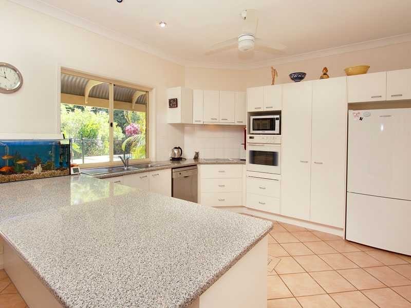 5 Parkside Cr, The Gap QLD 4061