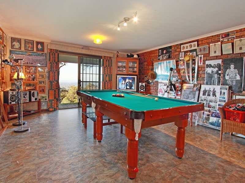 Camp Mountain QLD 4520